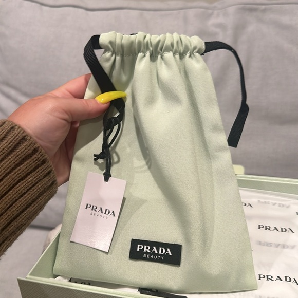 BRAND NEW Prada box with Prada pouch - Picture 3 of 4